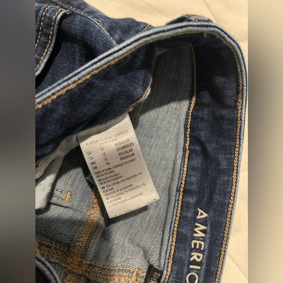 Women American Eagle jeans - Picture 6 of 7
